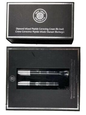 FOREVER FLAWLESS Diamond Infused LED Peptide Correcting Kit With Cream Re-load.